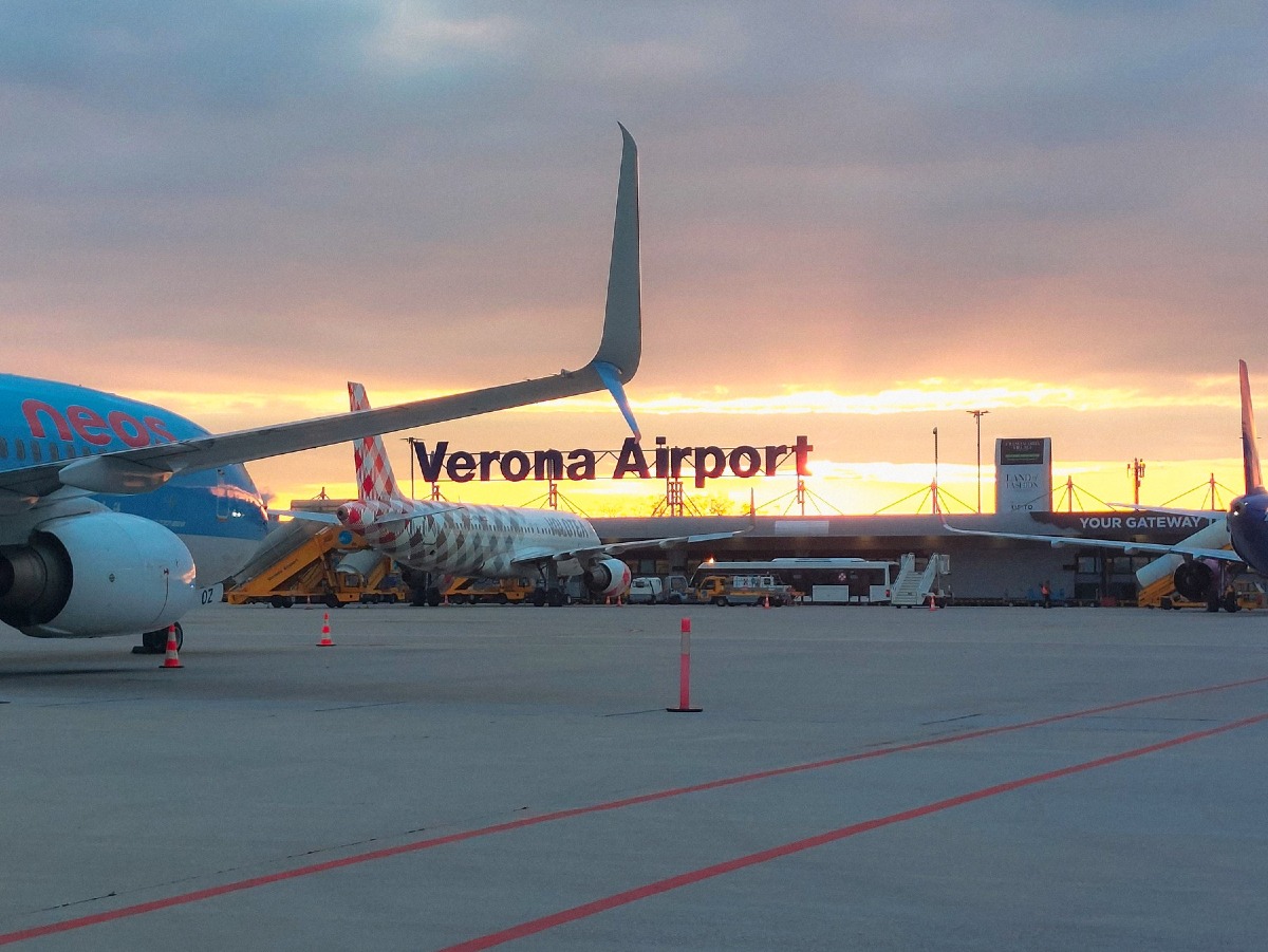 Aeroporti del Nord Est, estate 2026 da 6,3 milioni di passeggeri: Venezia cresce dell’11%