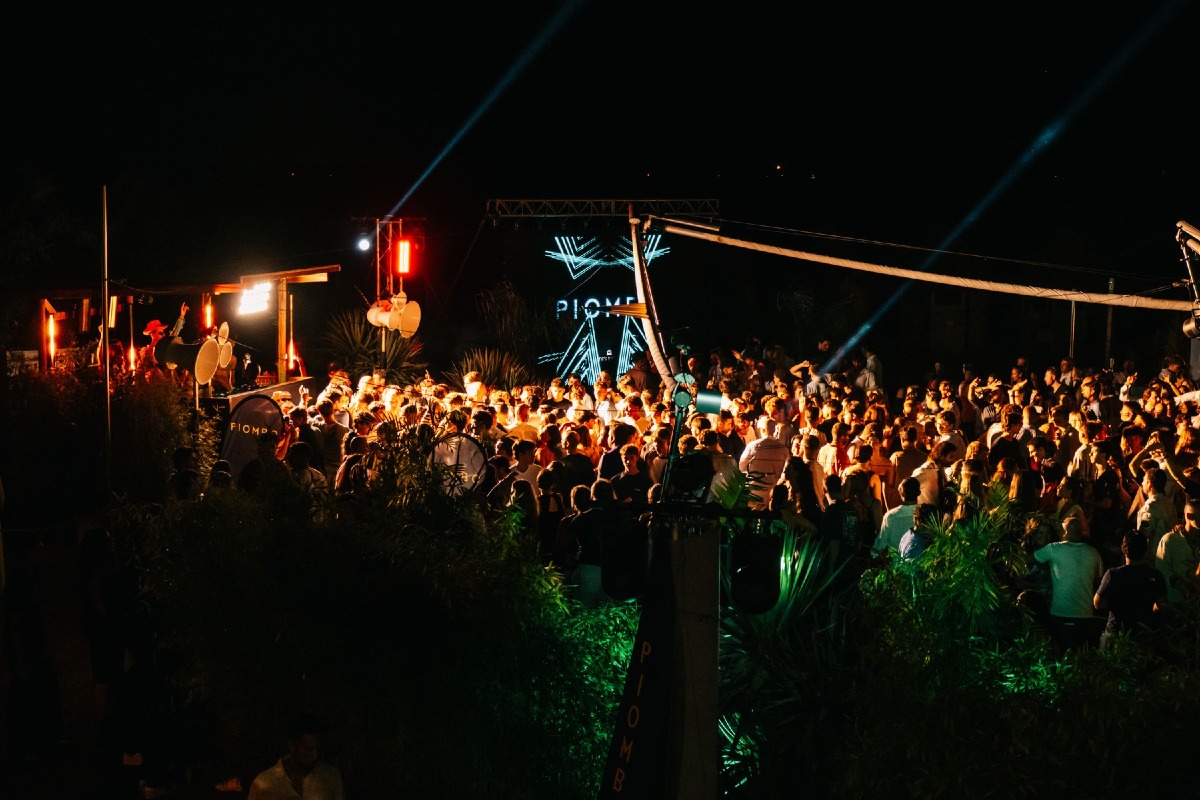 Bob Sinclar al Des Bains 1900, serata sold out al Lido di Venezia con PIOMBO