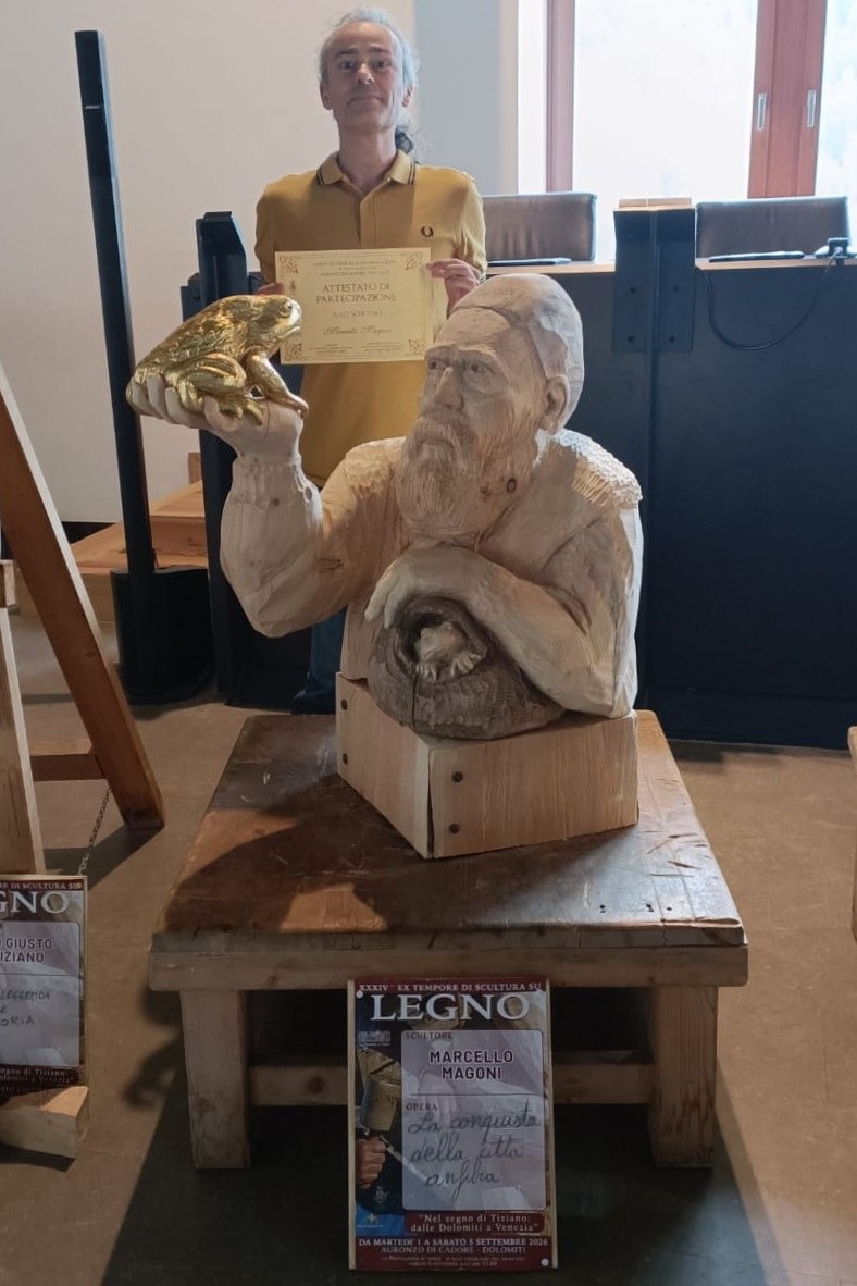 Auronzo, Ex tempore di scultura su legno 2026: vince Marcello Magoni