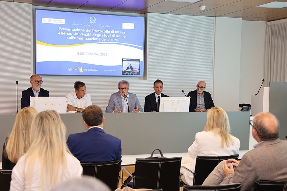 Sanità, accordo triennale tra Agenas e Università di Udine sulle cure più umane