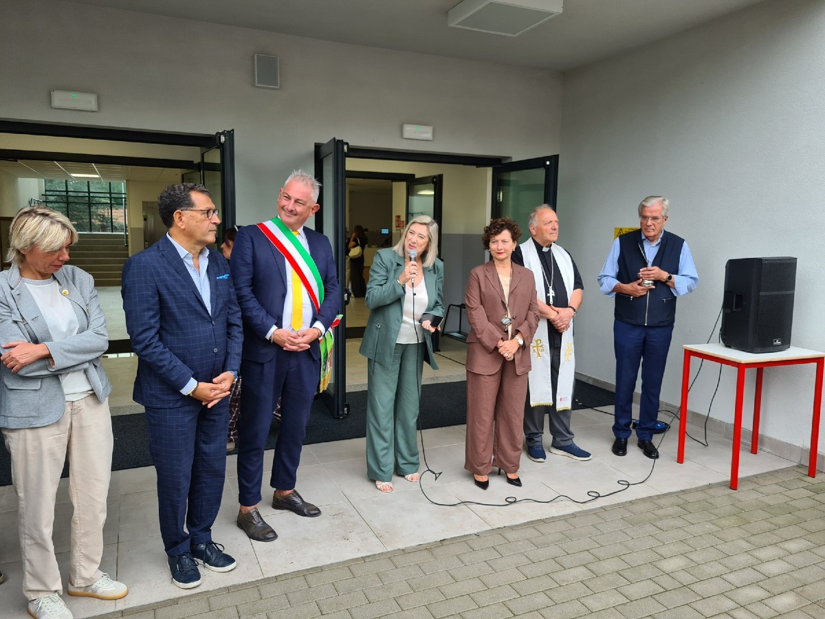 Pordenone, inaugurata la nuova scuola di via Interna: 12 milioni per 800 studenti