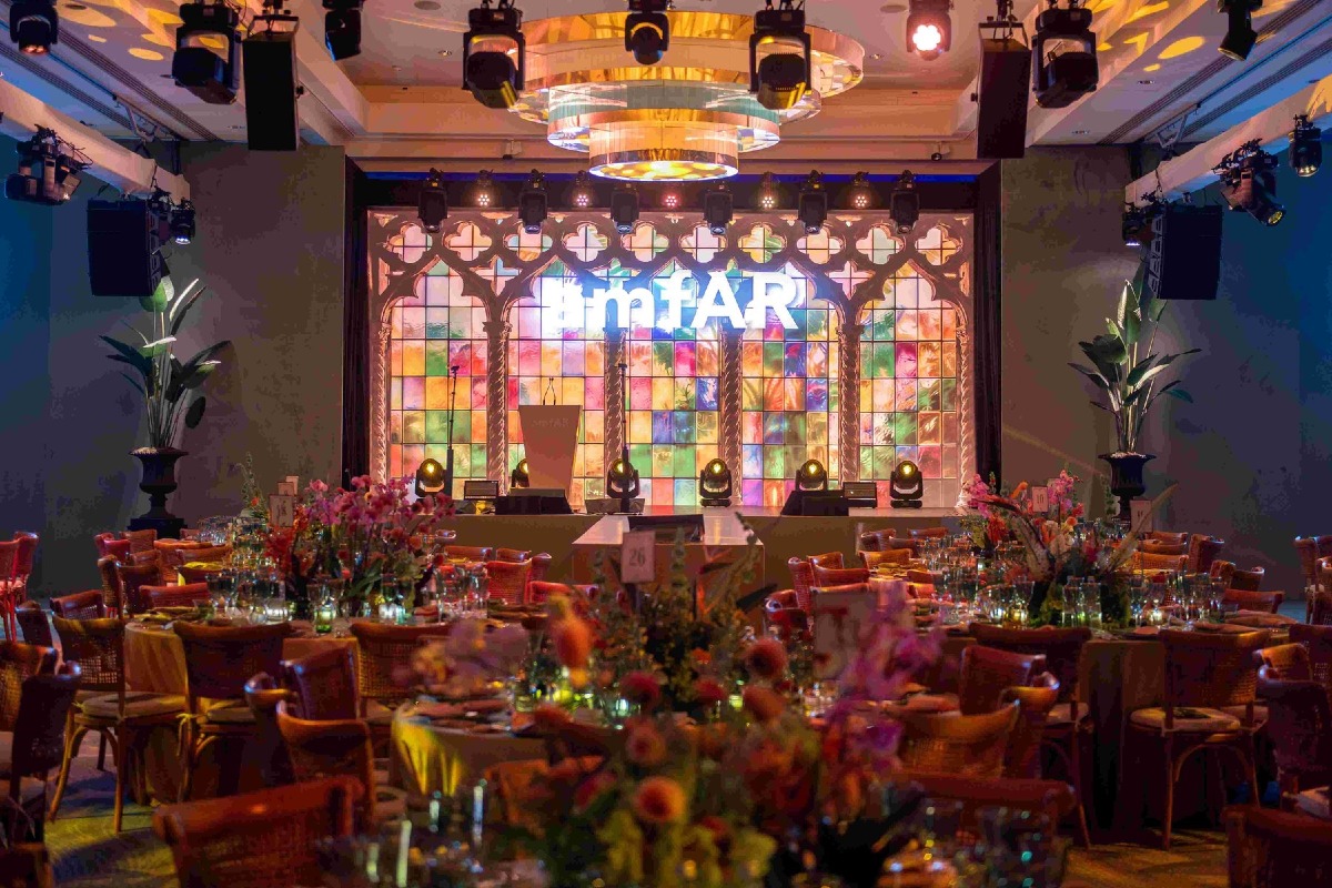 Hilton Molino Stucky Venice riapre lo spazio eventi con il gala amfAR della Mostra del