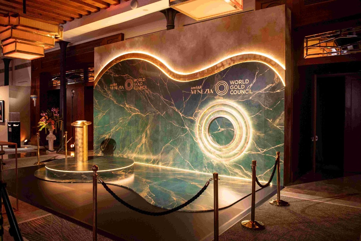 Hilton Molino Stucky Venice riapre lo spazio eventi con il gala amfAR della Mostra del