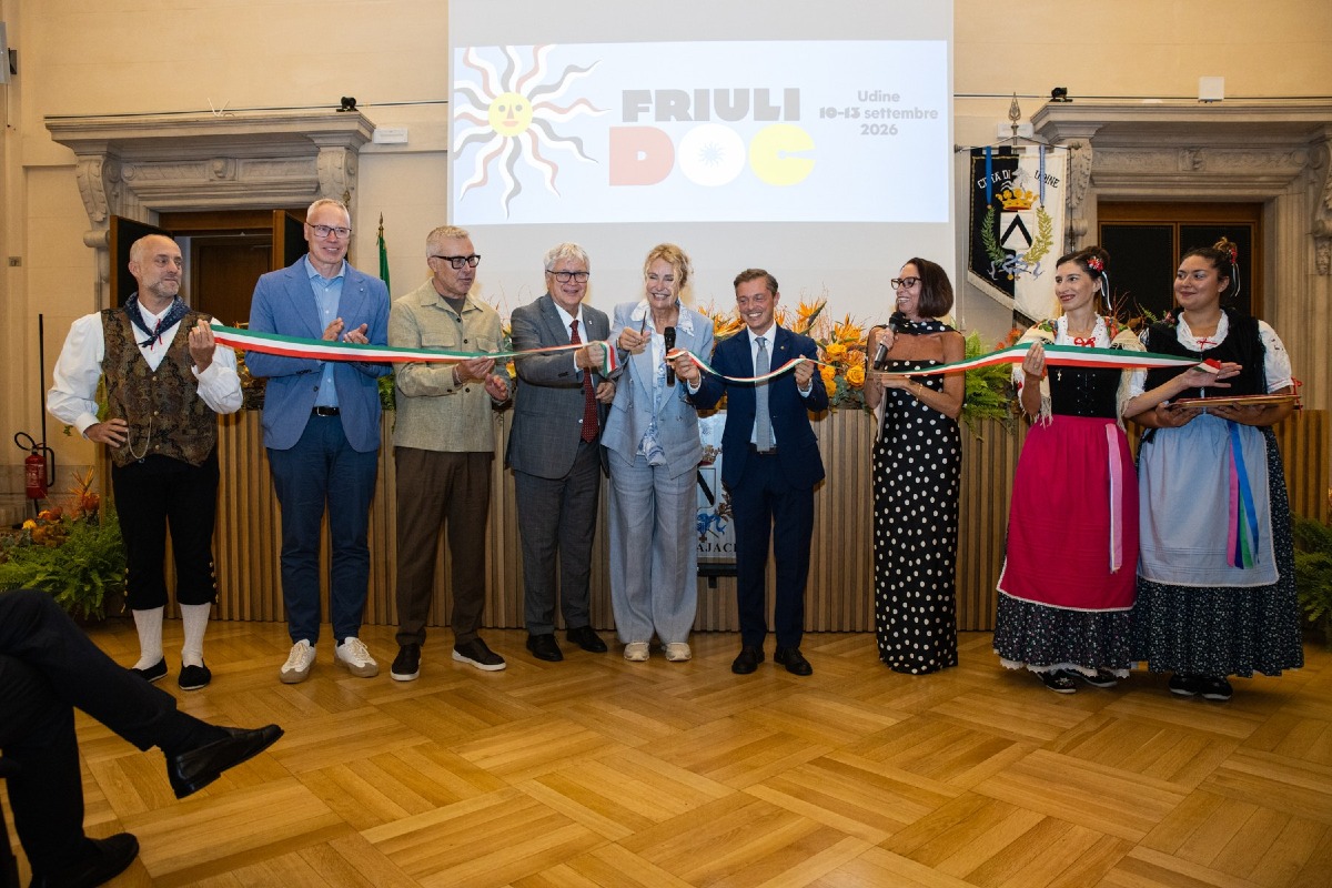 Friuli Doc 2026 parte sotto la pioggia: inaugurazione a Udine con Licia Colò