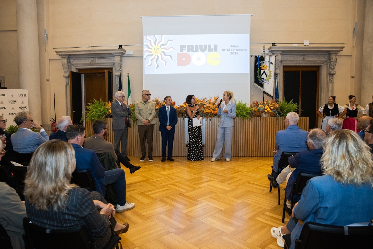 Friuli Doc 2026 parte sotto la pioggia: inaugurazione a Udine con Licia Colò