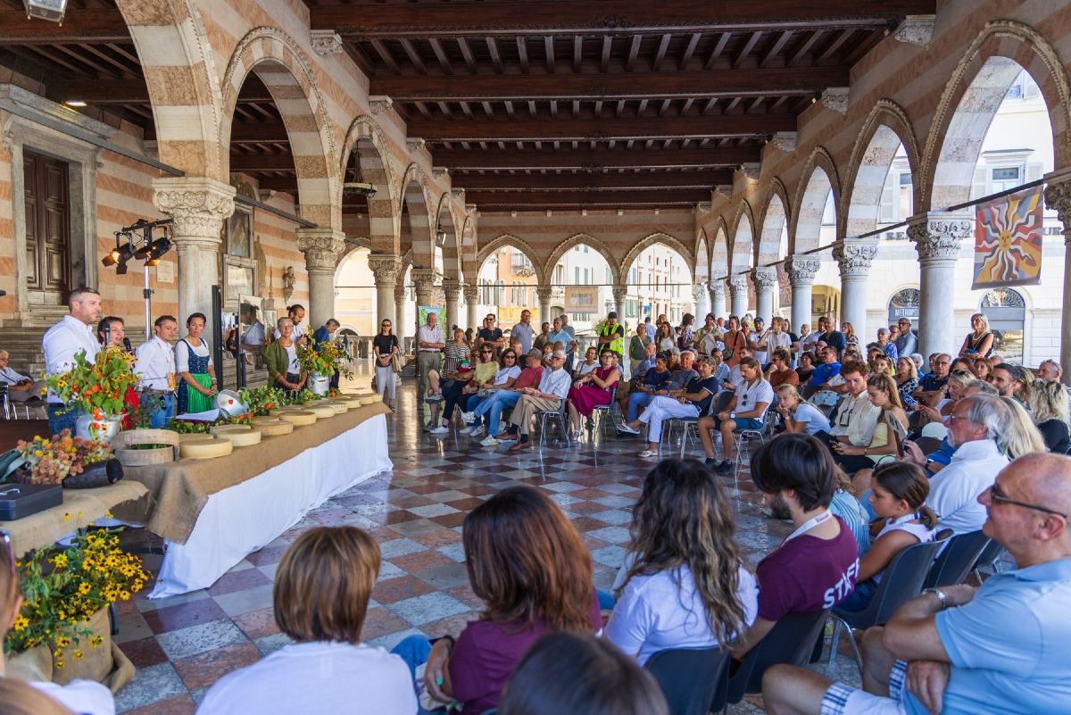 Friuli Doc chiude con stand affollati e una città diffusa tra centro, parchi e piazze