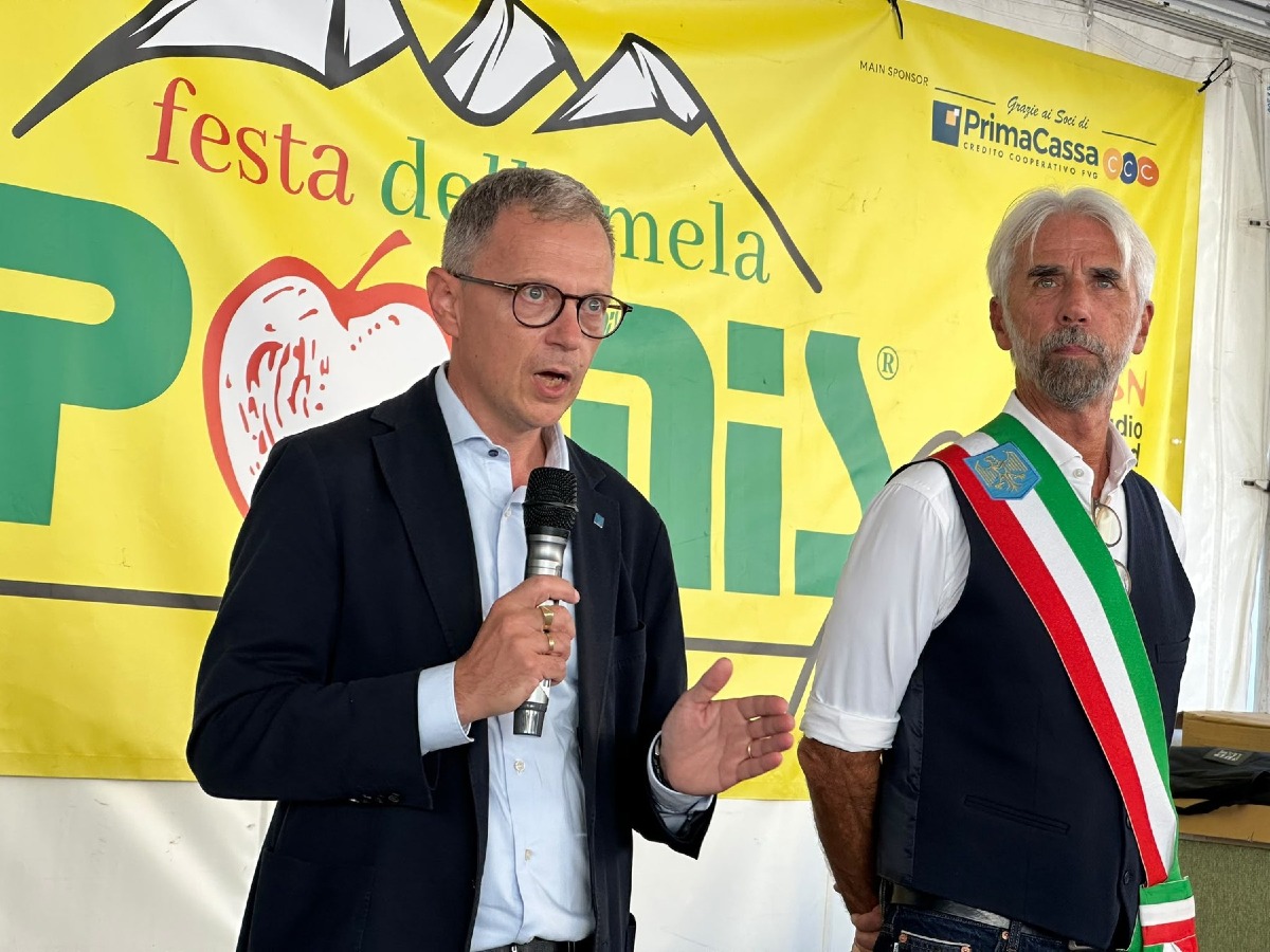 Tolmezzo celebra i 30 anni della Festa della Mela: vetrina della Carnia fino al 20