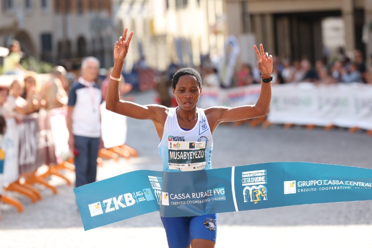 Maratonina di Udine 2026, Waithira e Musabyeyezu vincono tra 1502 iscritti