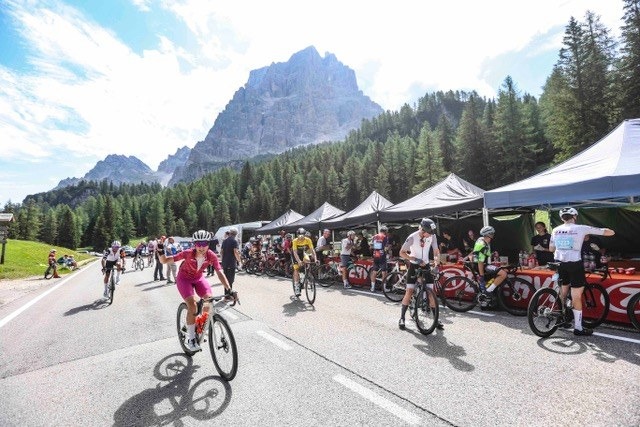 Sportful Dolomiti Race 2027, iscrizioni dal 1 ottobre: 1.000 posti in griglia avanzata