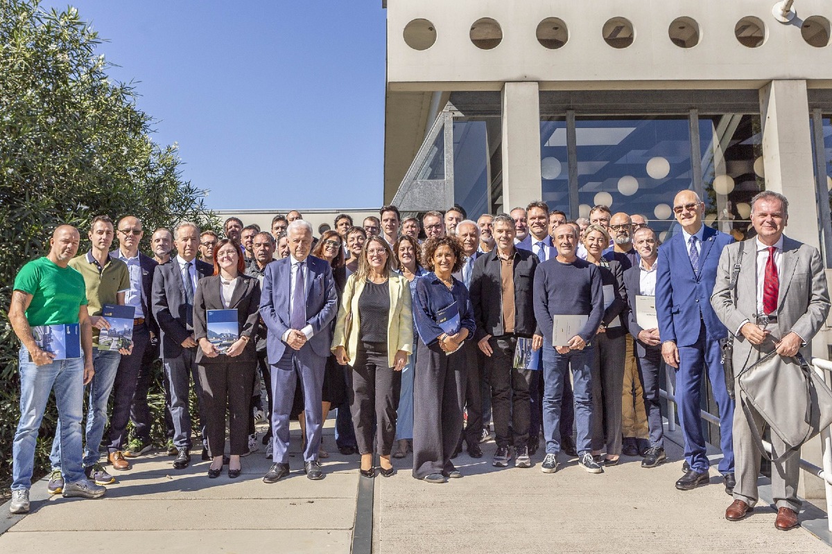Fantoni premia 39 Trucioli d’Oro a Osoppo: vent’anni di lavoro e un focus sull’Europa