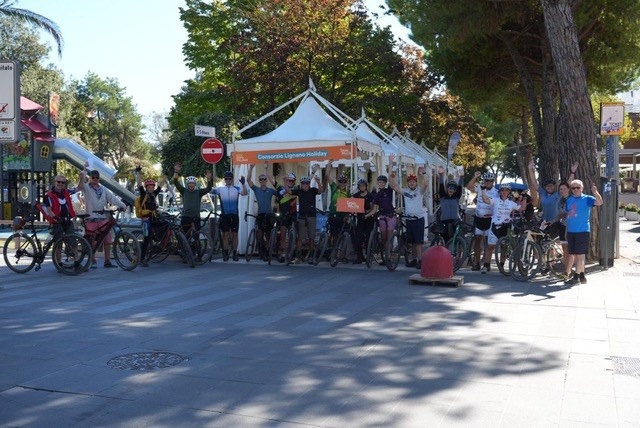 Sandy Wheels, a Lignano arrivano 20 cicloturisti da Klagenfurt: domenica il programma