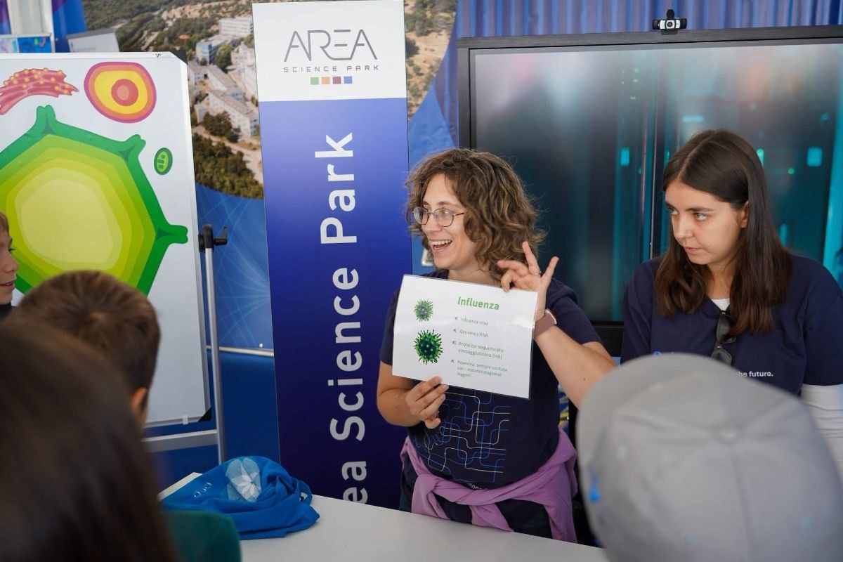 Trieste Next 2026 chiude con migliaia di presenze e due vincitrici per il Science Book