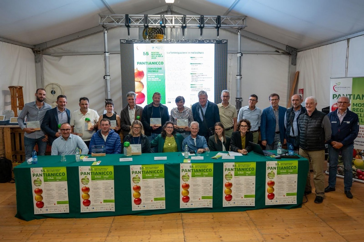 Pantianicco, Mostra regionale della mela fino al 4 ottobre: premiate 56 aziende
