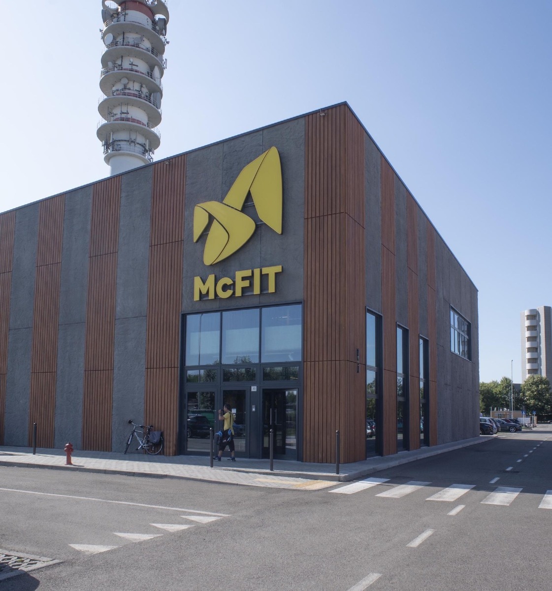 CAME firma gli accessi delle palestre McFIT in Italia, da Mestre a Palermo