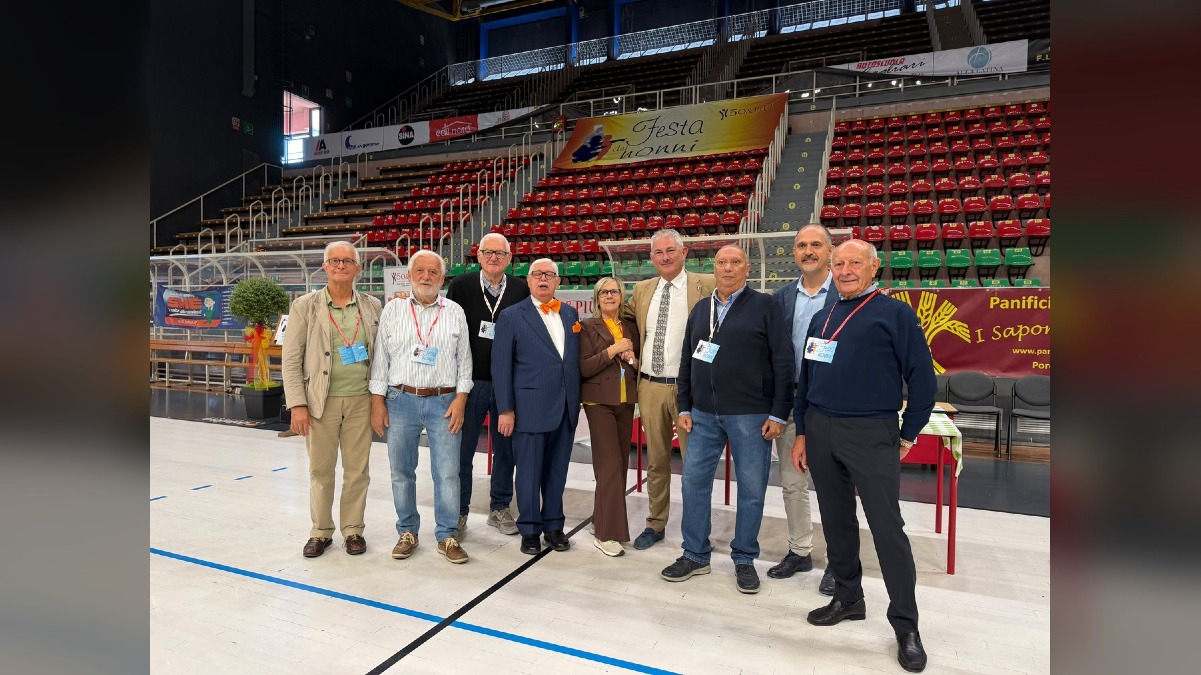 Festa dei Nonni a Pordenone, oltre mille persone al Palazzetto per la 20ª edizione - 