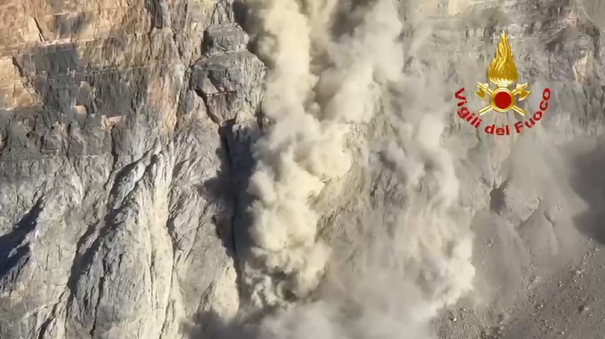 Frana dalle Tofane, nessuna persona coinvolta: chiuso il sentiero della Val Travenanzes - 