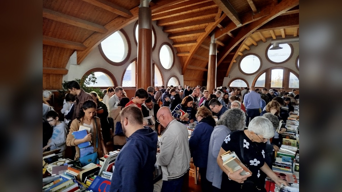 Abano Terme, domenica 11 ottobre torna il Mercatino del Libro in biblioteca - 
