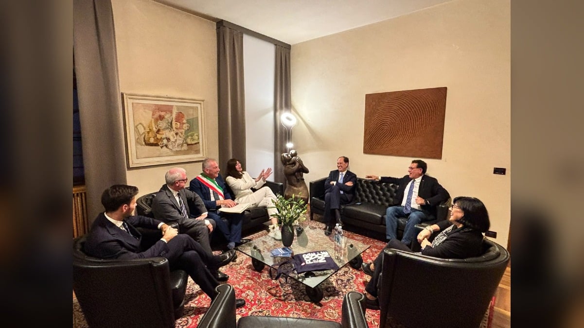 Pordenone presenta a Bernini il piano per ampliare corsi e accoglienza universitaria - 