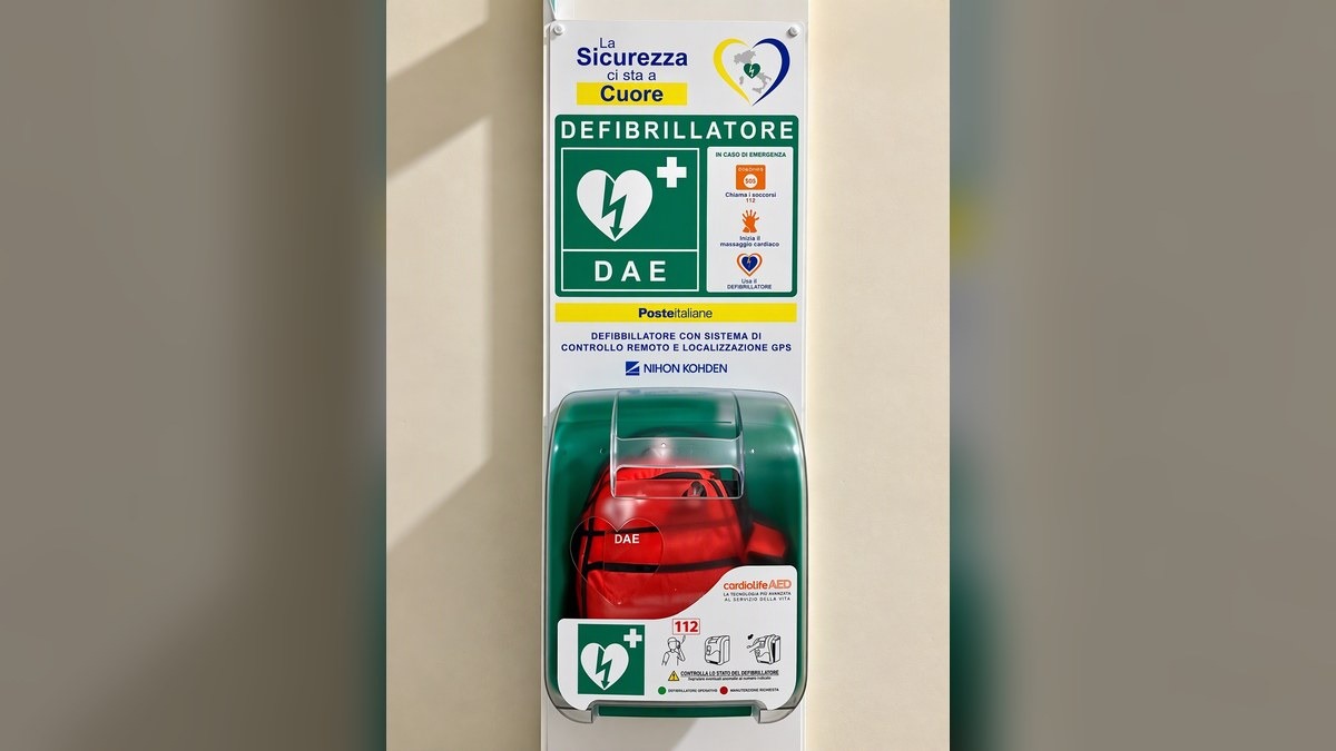 Poste Italiane: in Friuli Venezia Giulia 16 defibrillatori per la sicurezza - 