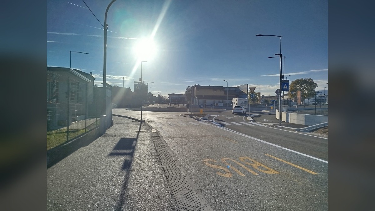 Ospedale di Pordenone, aperta la nuova rotonda: cambia la viabilità in via Vial Rotto - 