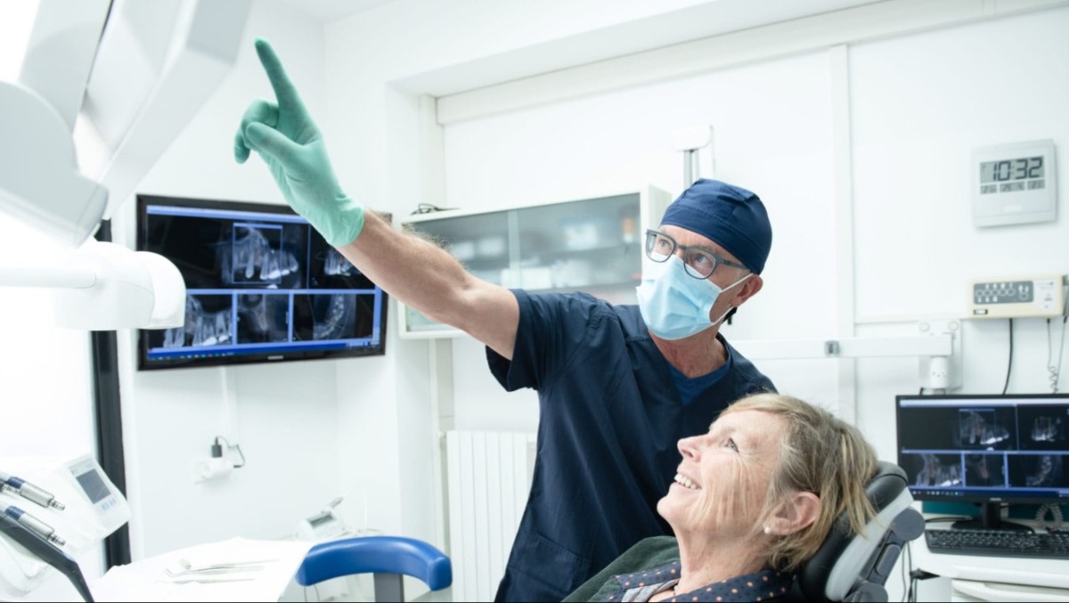 Denti rovinati a San Pellegrino Terme Bergamo: come superare la vergogna e affrontare con serenità la prima visita - 