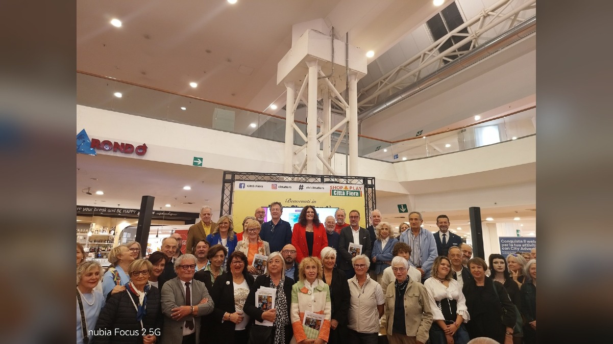 CollinArte e Artisti in Galleria, proclamati i vincitori della seconda edizione - 