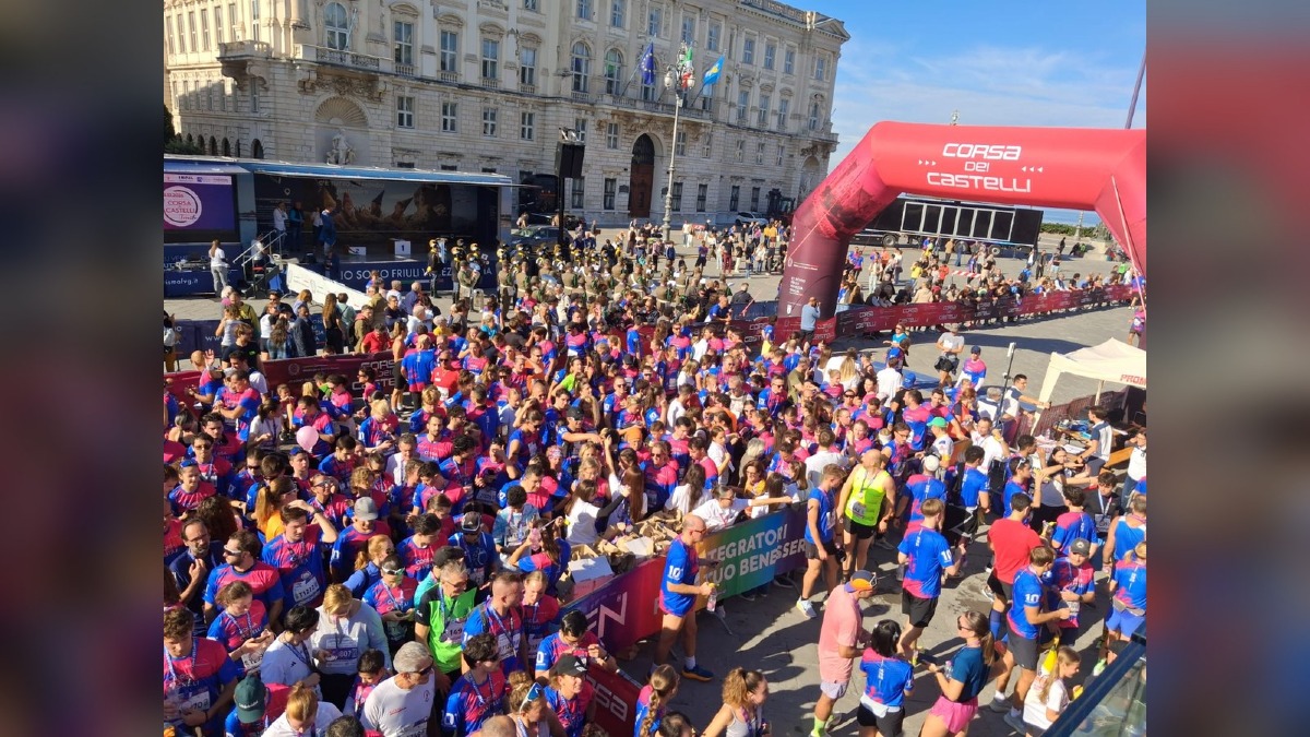 Corsa dei Castelli e Under 23, premiati in piazza Unità a Trieste - 