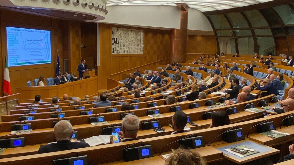 AIEL presenta alla Camera cinque proposte per la filiera bosco-legno-energia - 