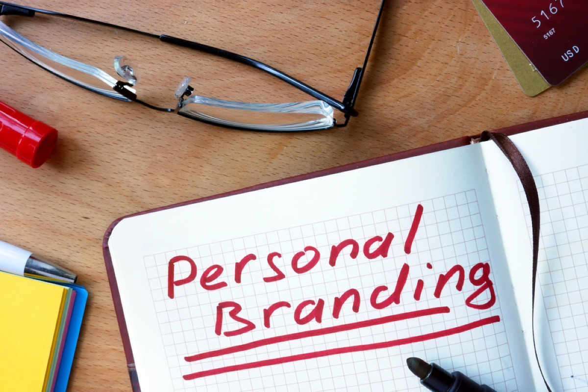 Personal branding per avvocati: perché oggi la reputazione si costruisce anche su Google - 