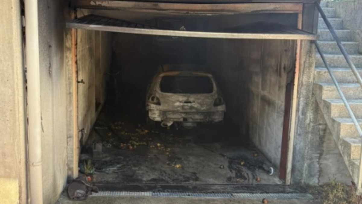 Remanzacco, rogo nel garage di un condominio: edificio evacuato e cinque residenti portati in ospedale - 