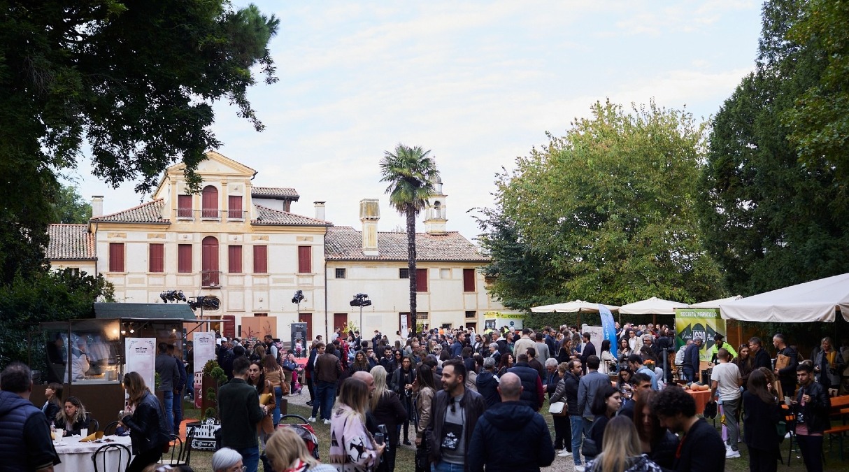 A Zero Branco un weekend tra calici, produttori e famiglie: Villa Guidini ospita la festa del vino - 