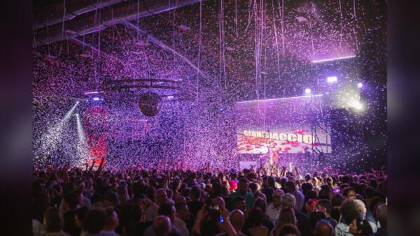 Udine ritrova il Ceghedaccio: in Fiera una notte di revival tra vinili, pista e pubblico di ogni età