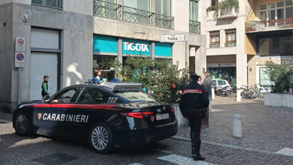 Centro di Treviso nel caos, gruppo di giovani tra negozi e scuole: diversi identificati - 