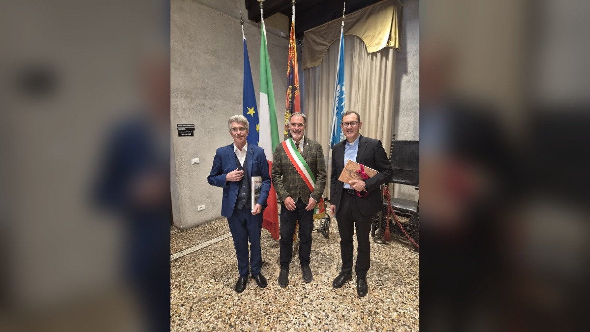Portogruaro, cambio al Collegio Marconi: il Comune rende omaggio a don Orioldo Marson - 
