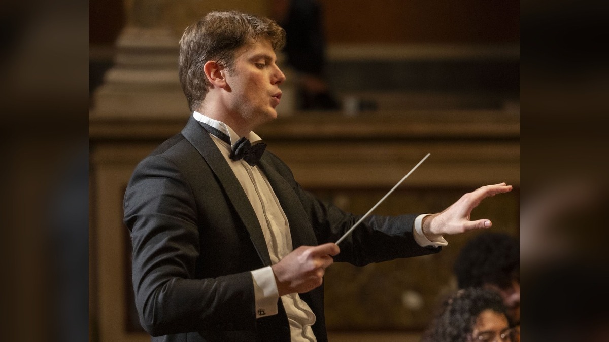 Cavallerizza, i Filarmonici tornano a Udine: Mesaglio solista nel viaggio musicale sul tempo - 