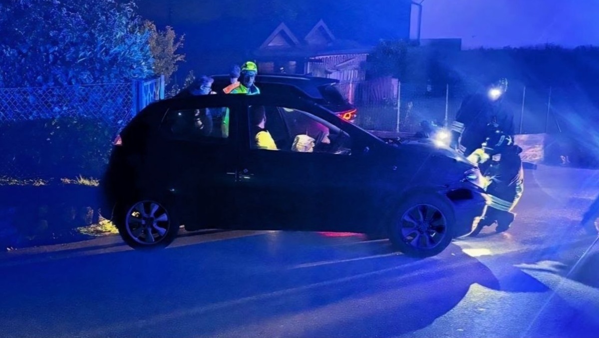 Notte di incidenti nel Bellunese, auto si schianta a Sartena contro un muro