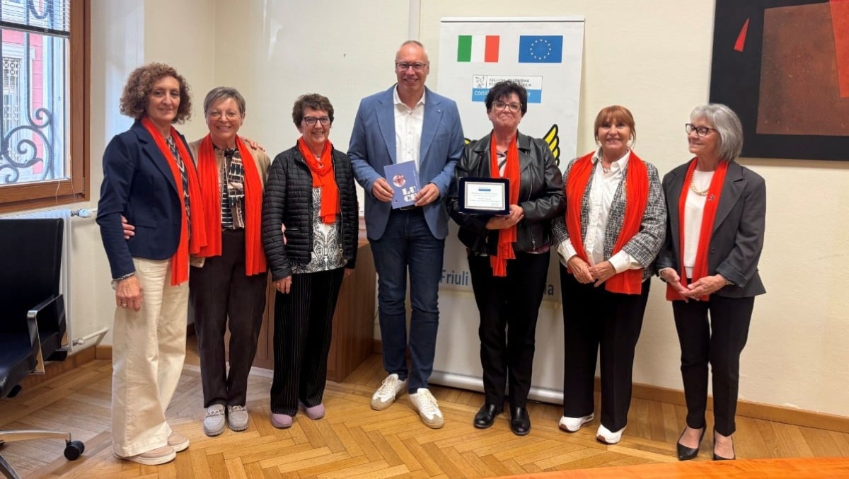 Udine, in Consiglio regionale l’omaggio ad Andos Codroipo: vent’anni accanto alle donne - 