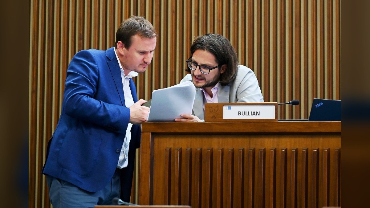 A Fiumicello il messaggio di don Ciotti: pace, scuola e istituzioni al centro del confronto - 