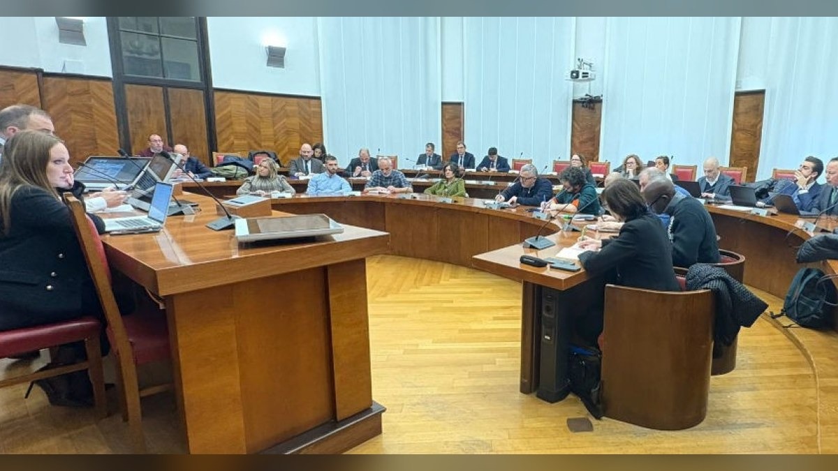 Hydro di Feltre, per Fiom la partita resta aperta: 36 addetti confermati e pressing sulle ricollocazioni - 