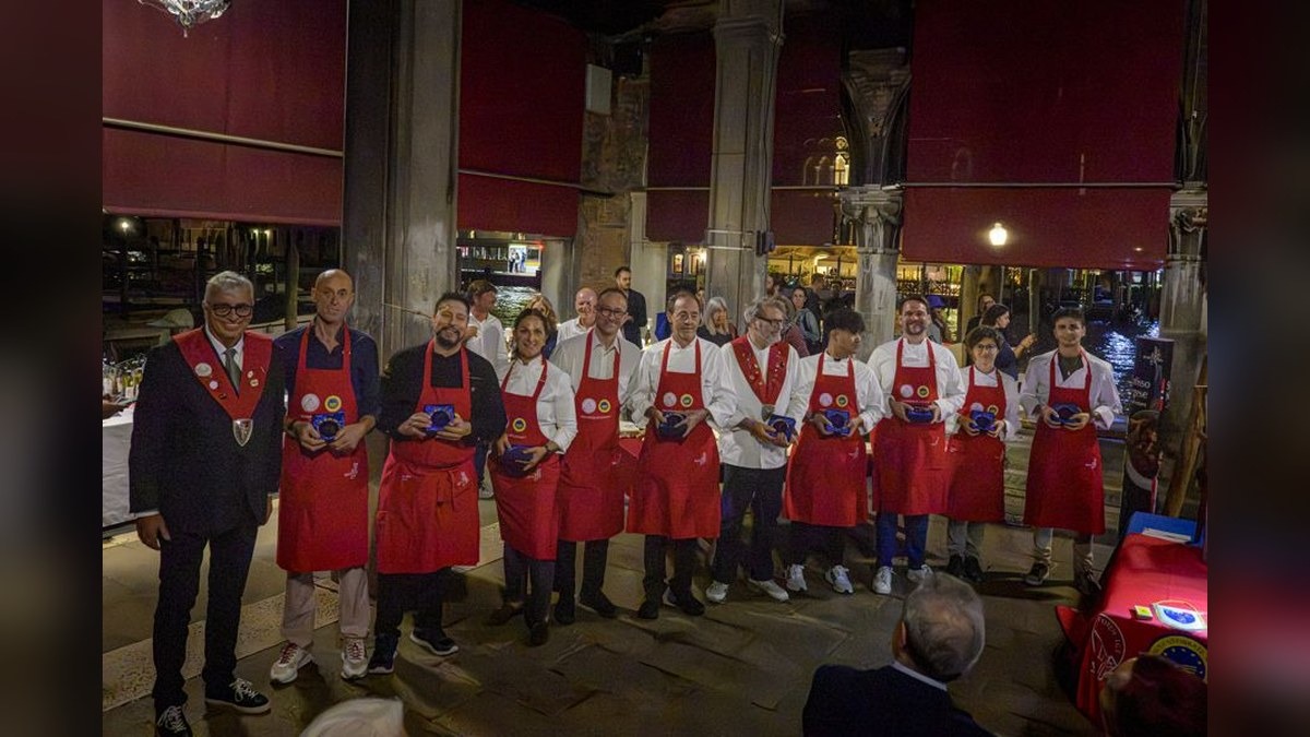 Rialto rilancia il baccalà mantecato: da Venezia parte il conto alla rovescia verso il 2032 - 