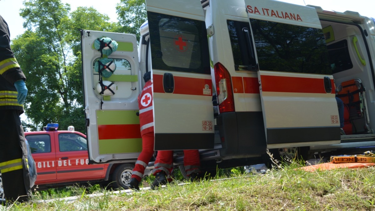 Torreglia, giovane calciatore finisce in ospedale dopo un contatto in partita: dimesso in serata - 