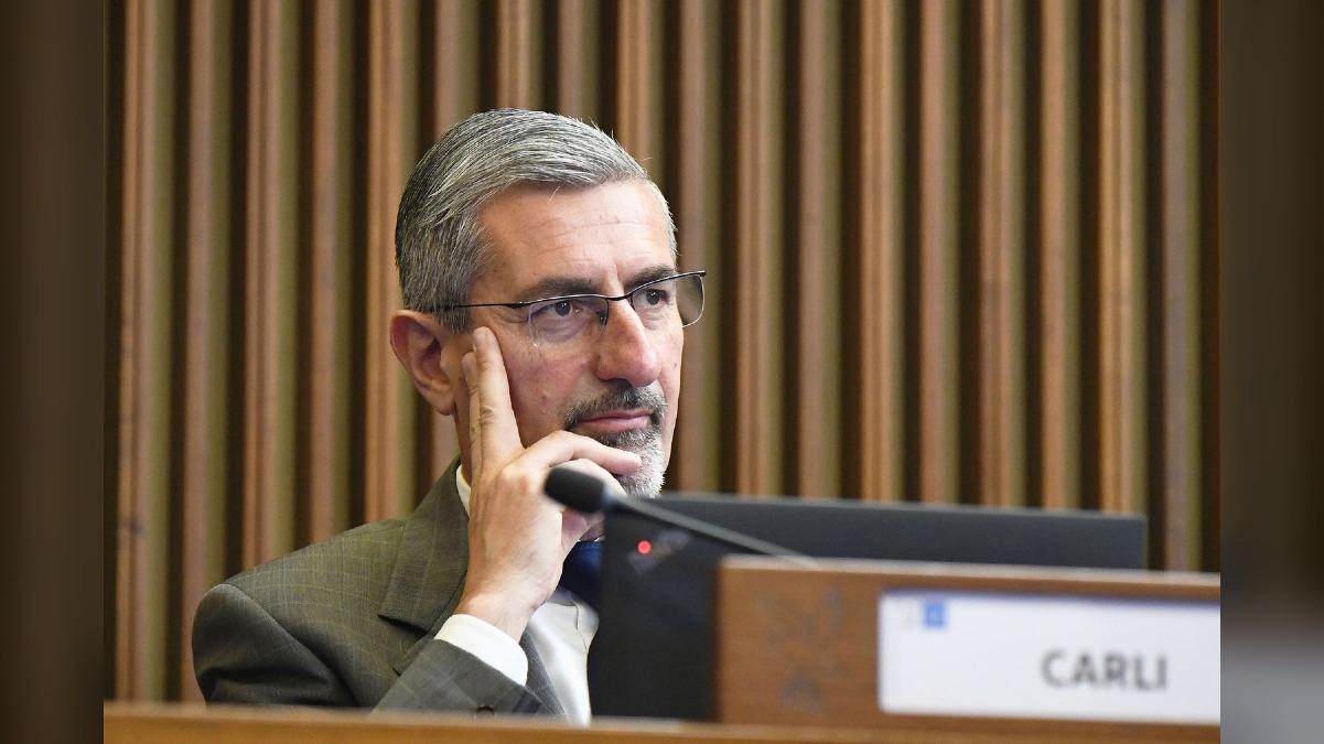 Manovra regionale 2026, il Pd non vota contro ma prende tempo: astensione in attesa della Stabilità - 