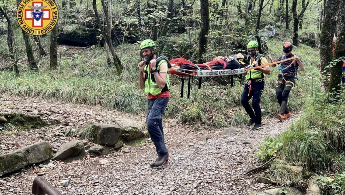 Val Rosandra, escursionista di 82 anni trasferita a Cattinara dopo una caduta sul percorso - 