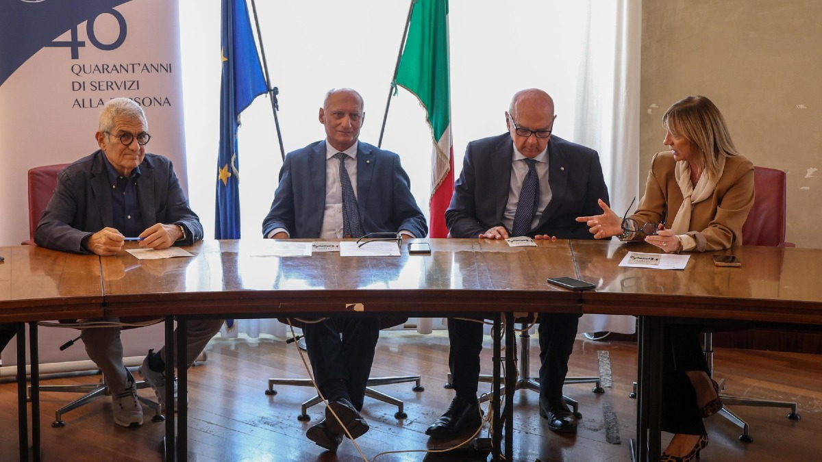 Trieste, alla Sala Luttazzi lo Steinway resta per altri tre anni: continua il cartellone dedicato agli anziani - 