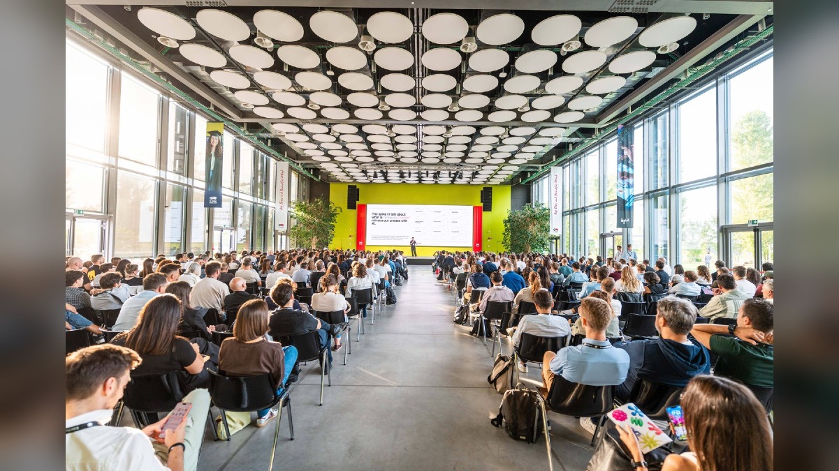 A Roncade il marketing discute l’AI: H-FARM richiama oltre 500 professionisti - 