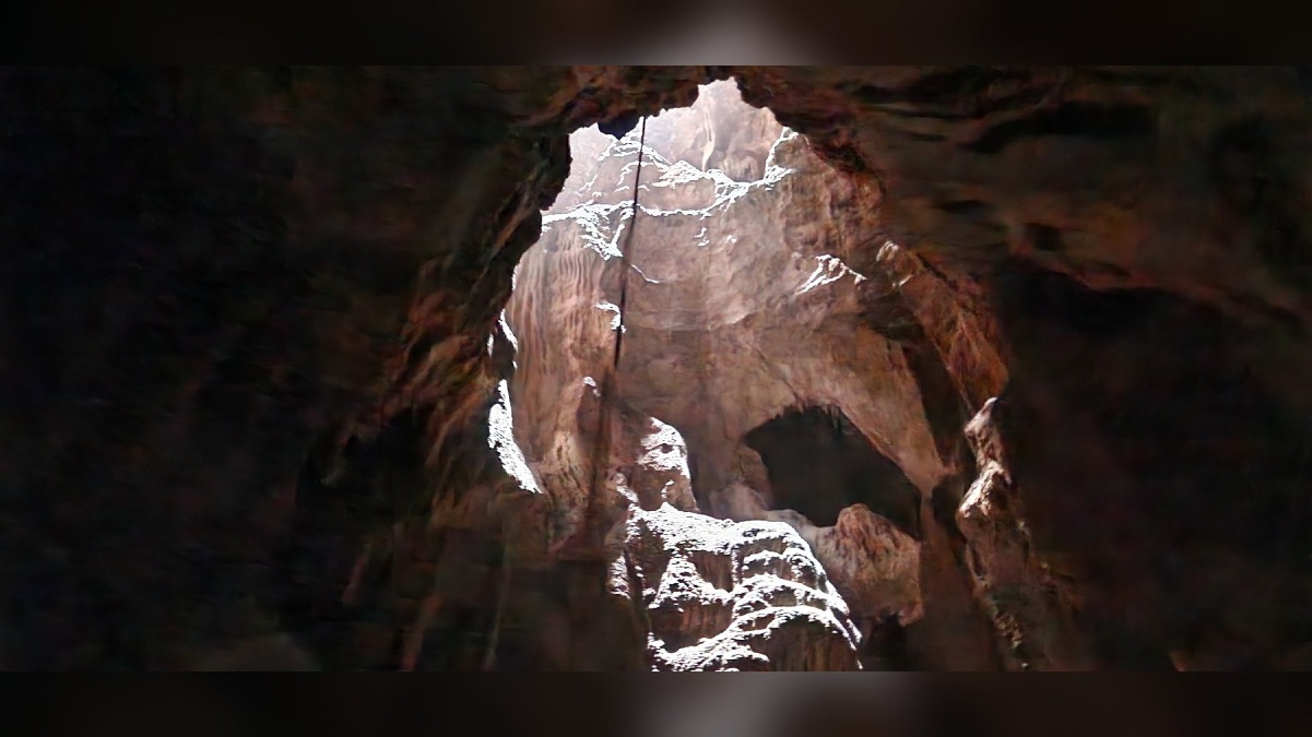 A Trieste un percorso per scoprire il mondo sotterraneo: il CAT apre il corso base di speleologia 2026 - 