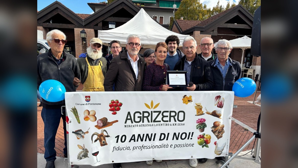 Torre, il mercato Agrizero compie 10 anni: riconoscimento del Comune a uno dei punti fermi del quartiere - 