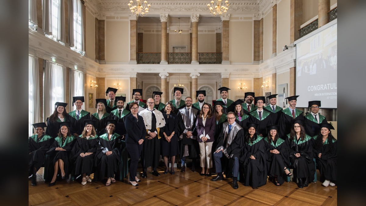 Trieste, al MIB si chiude l’anno dell’MBA: 27 nuovi manager entrano nella rete internazionale degli alumni - 