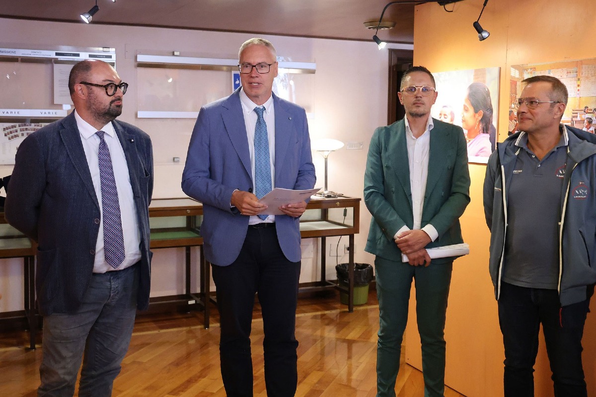 Trieste, in Consiglio regionale la mostra Barcolana Ski: 24 pannelli fino al 29 ottobre