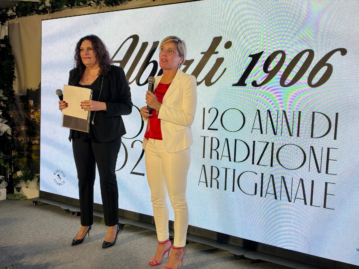 Targa della Regione ai 120 anni del prosciuttificio Alberti di San Daniele